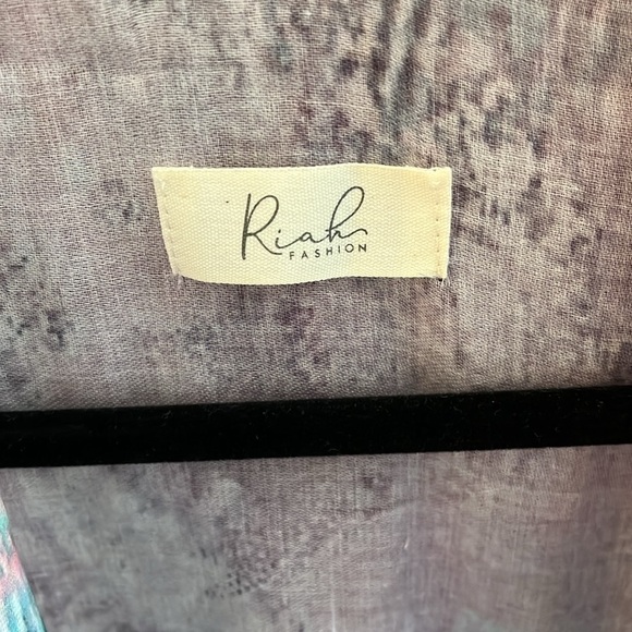 NWT RIAH Fashion Women’s Green And Purple Kimono One Size - Picture 6 of 8